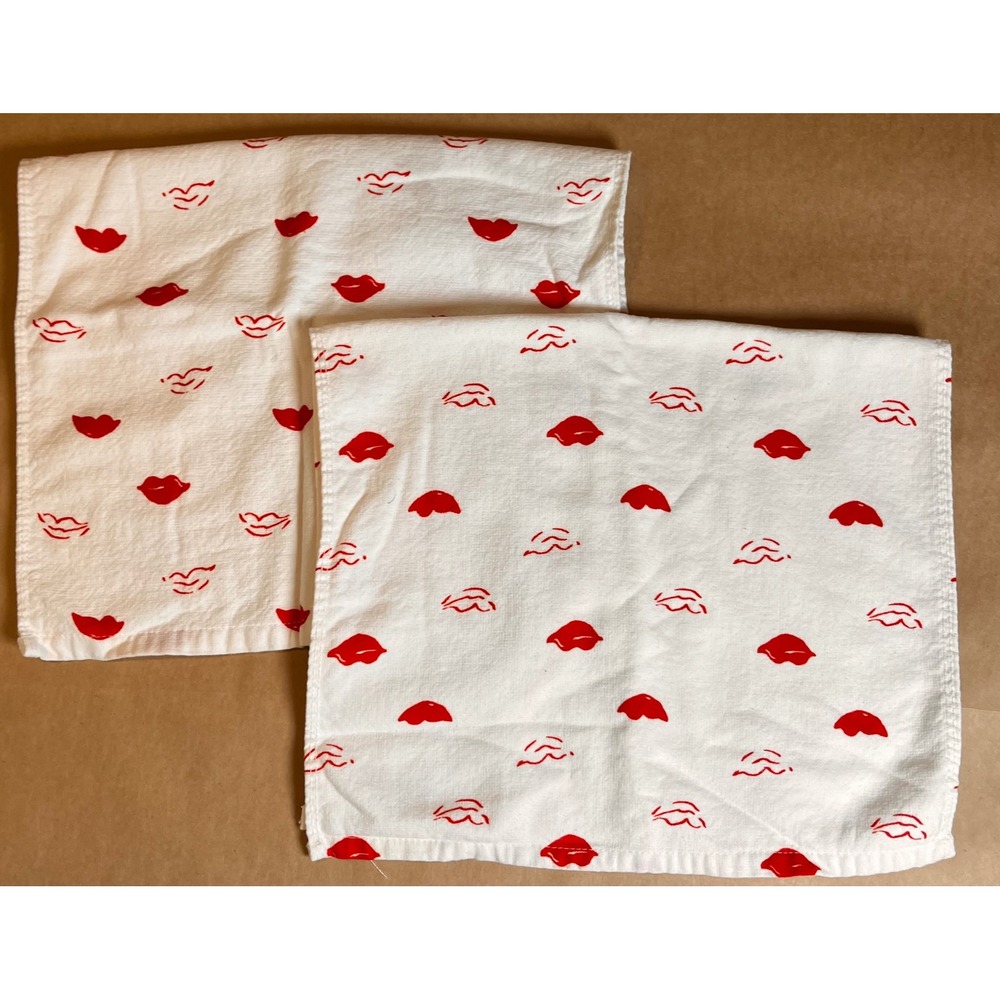 Threshold Red Lips Novelty Hand Towels Set of 2 Target